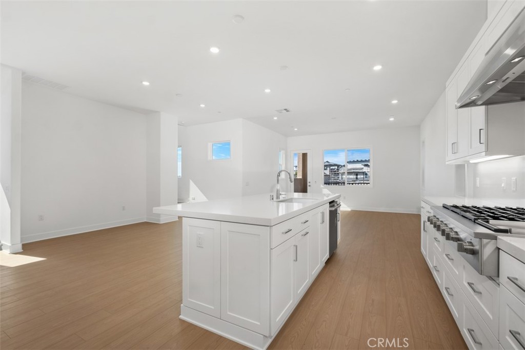 125 Seep Property Photo 13
