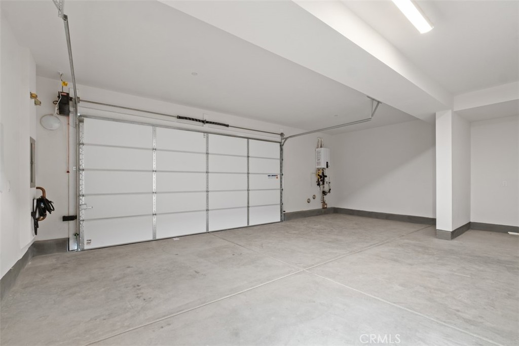 125 Seep Property Photo 35