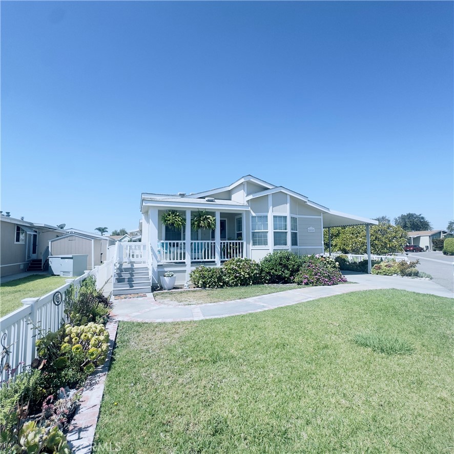 11 Pine Via Property Photo