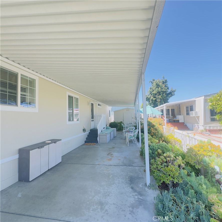 11 Pine Via Property Photo 3