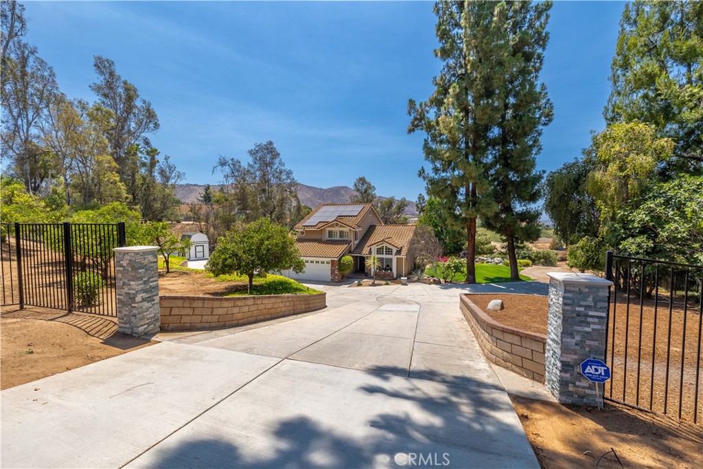 10851 Orchard View Lane Property Photo 1