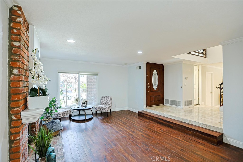 8563 Amazon River Property Photo 9