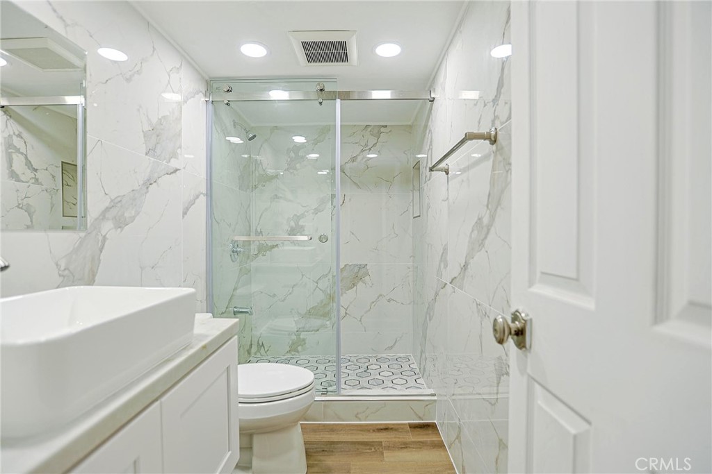 8563 Amazon River Property Photo 30