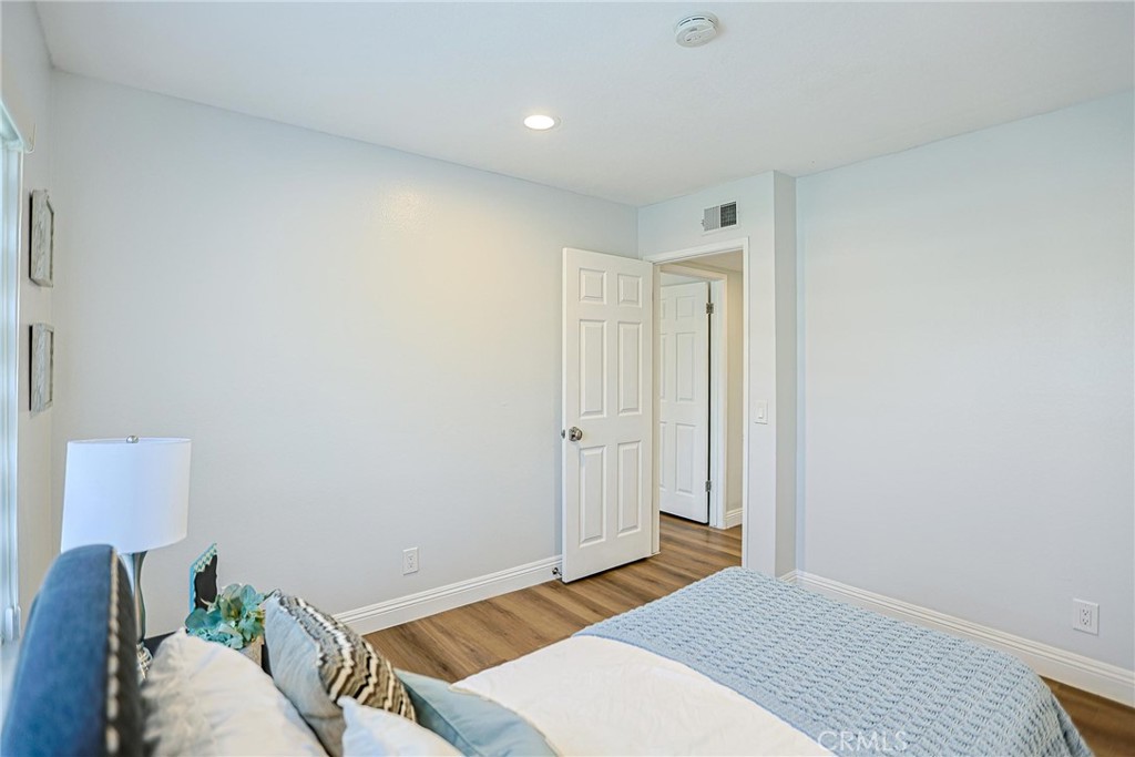 8563 Amazon River Property Photo 34