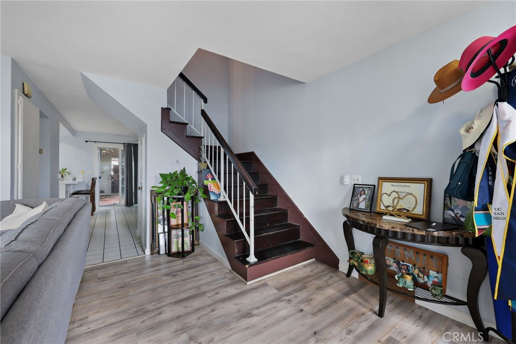 209 Fredricks Property Photo 7