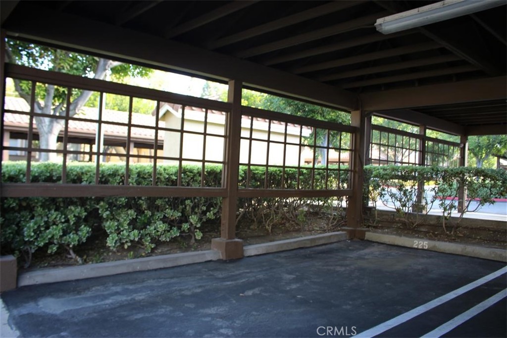 135 Gallery Property Photo 29