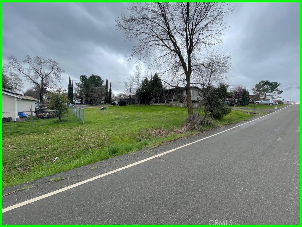 15940 Davis Avenue Property Photo 7