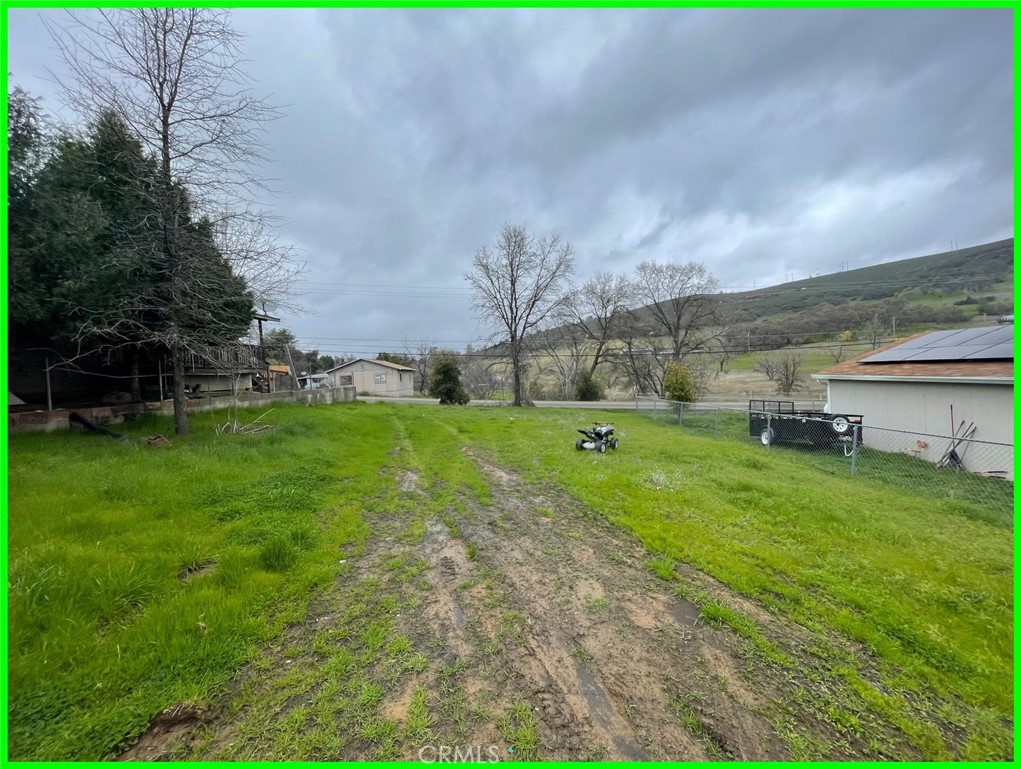 15940 Davis Avenue Property Photo 10
