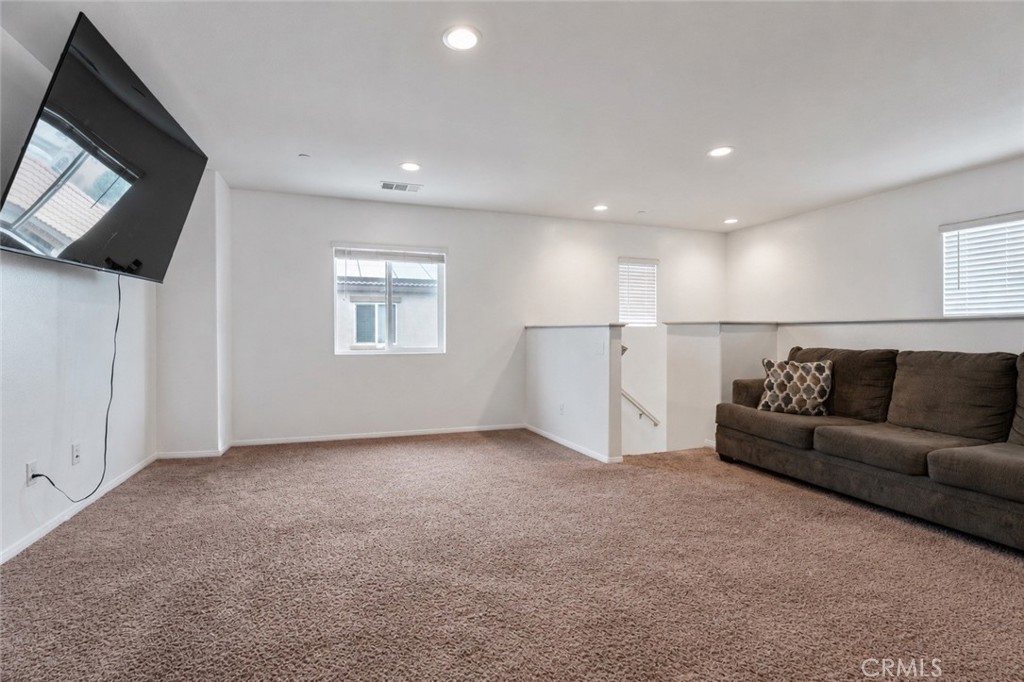 11892 Espola Place Property Photo 9
