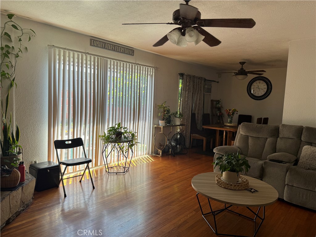 6170 Downey Avenue Property Photo 8