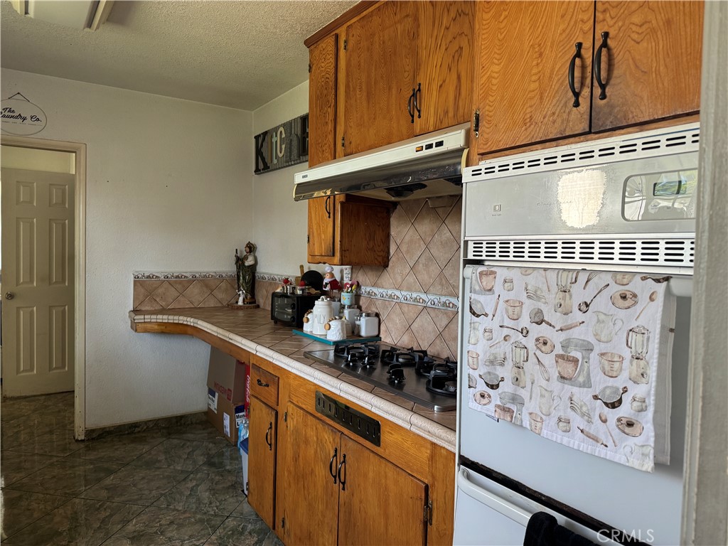 6170 Downey Avenue Property Photo 11