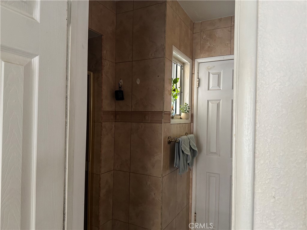 6170 Downey Avenue Property Photo 16