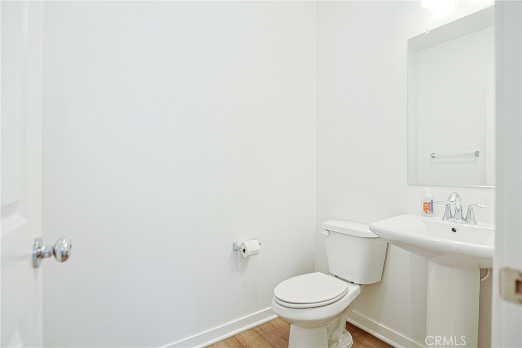 295 Vista Drive #87 Property Photo 13