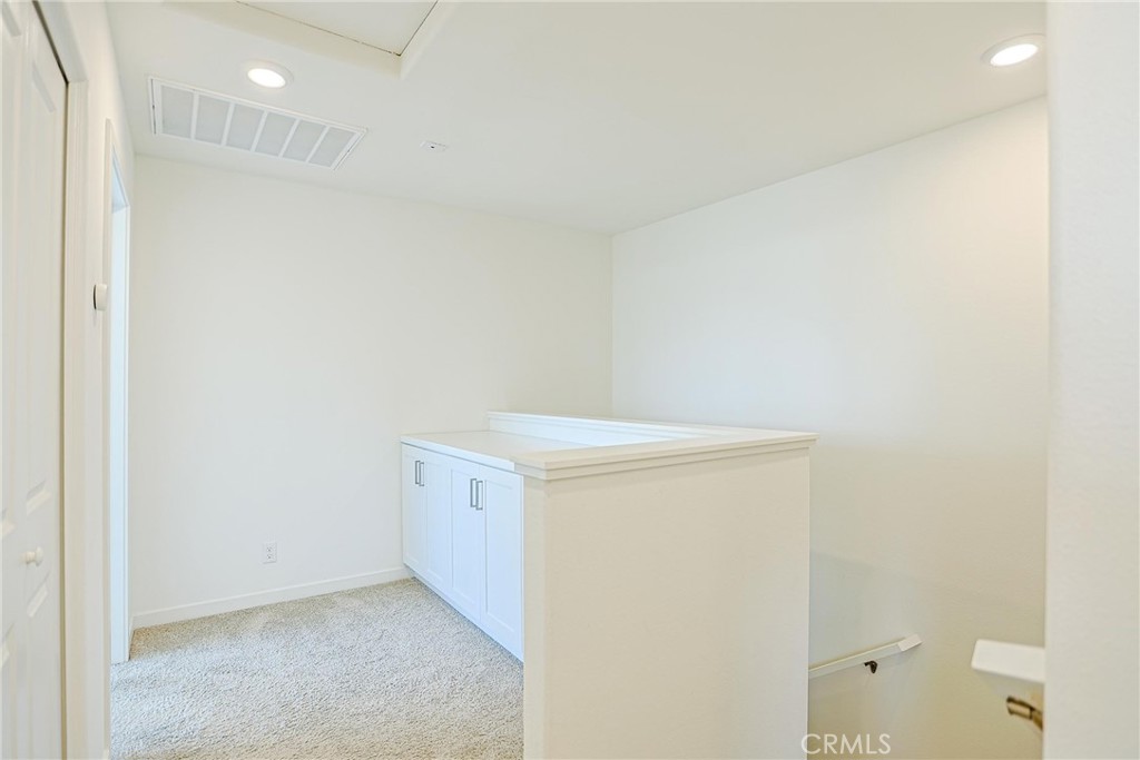 295 Vista Drive #87 Property Photo 21