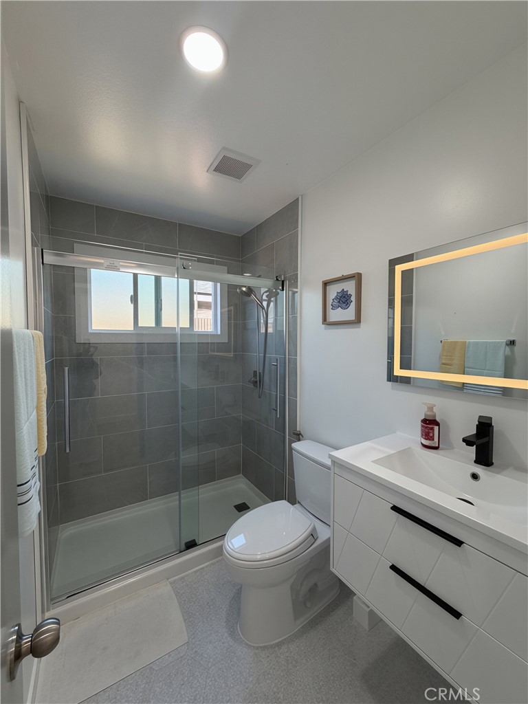616 S Boxwood Property Photo 3