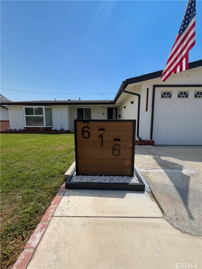 616 S Boxwood Property Photo 10