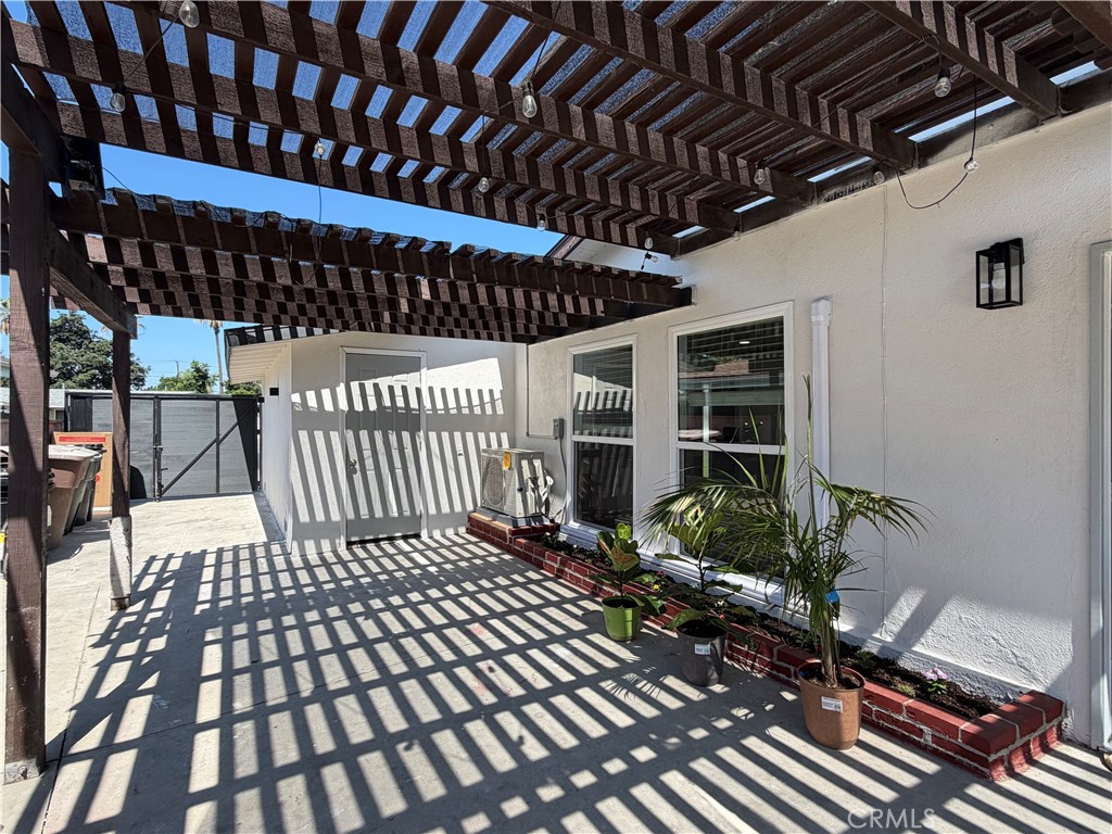 616 S Boxwood Property Photo 11