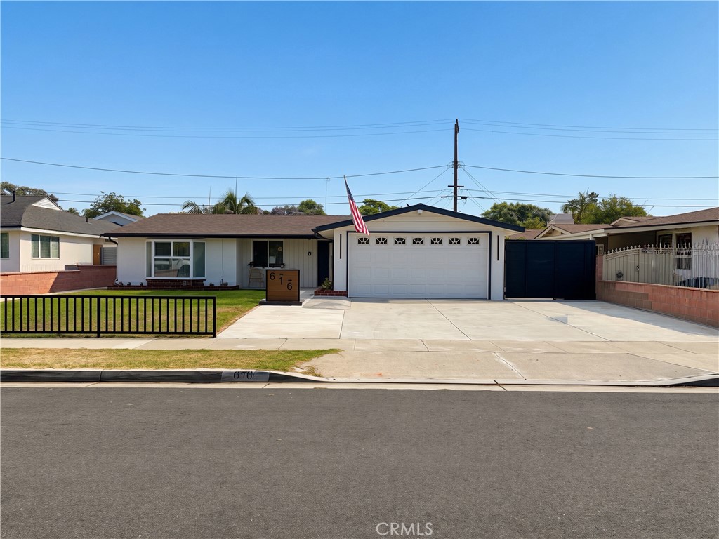 616 S Boxwood Property Photo 16