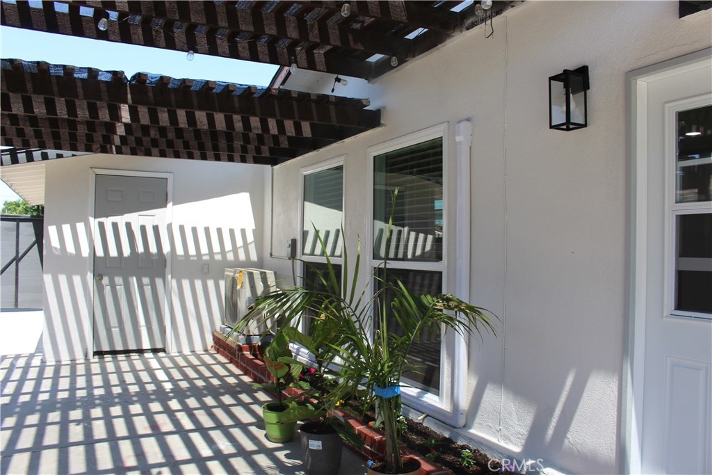 616 S Boxwood Property Photo 17