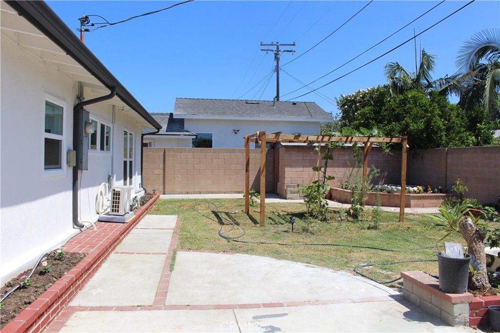 616 S Boxwood Property Photo 18