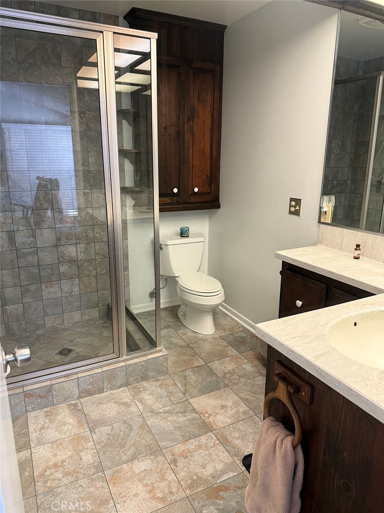 2864 W Monroe Property Photo 9