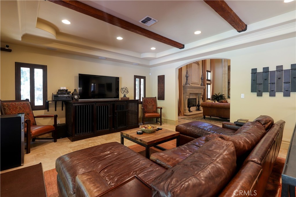 4759 Lemona Property Photo 14