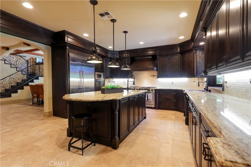 4759 Lemona Property Photo 15