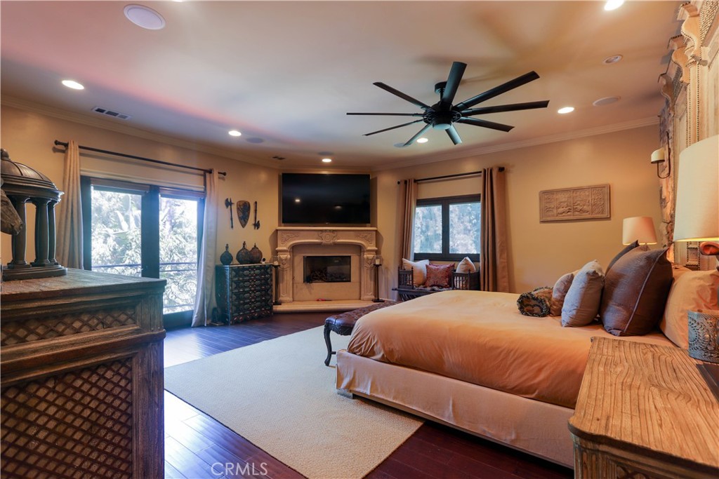 4759 Lemona Property Photo 28