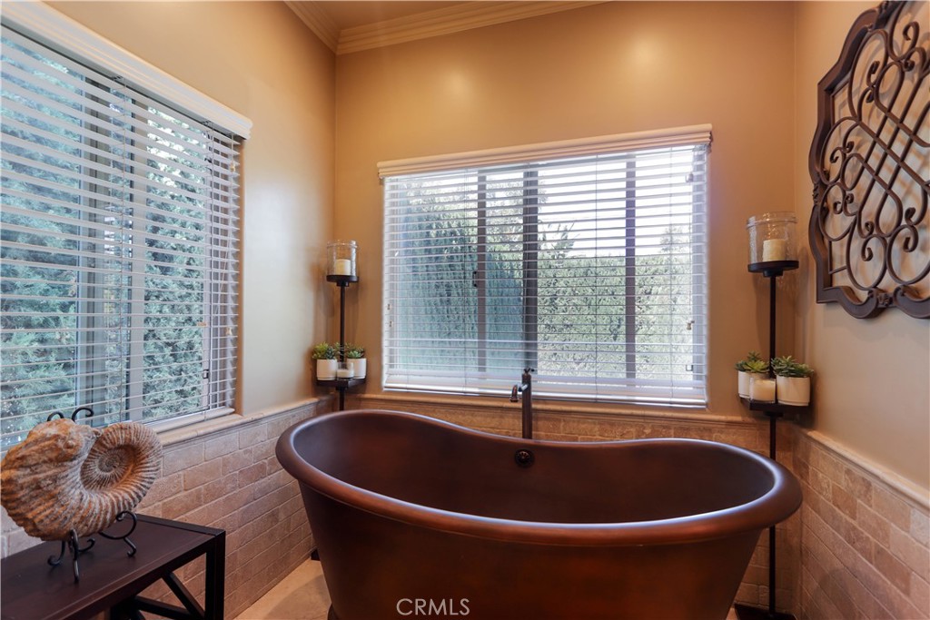 4759 Lemona Property Photo 34