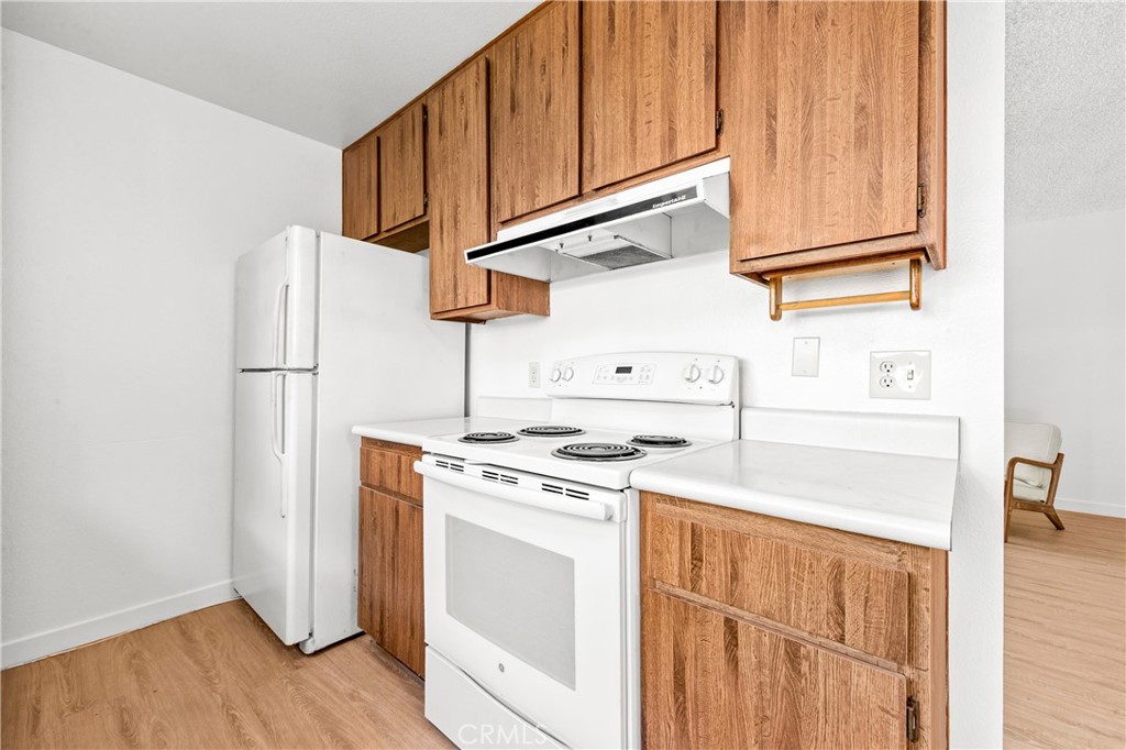 53 Streamwood Property Photo 15