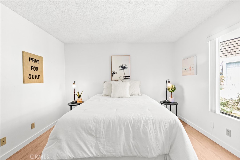 53 Streamwood Property Photo 22