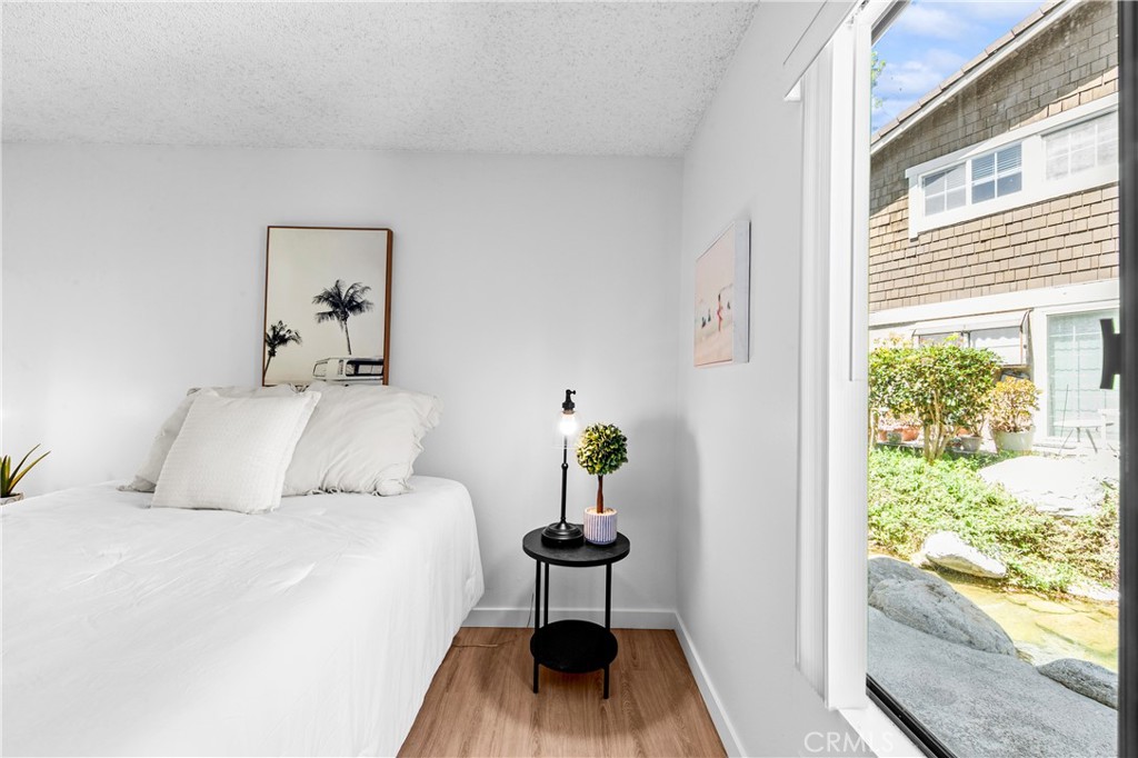 53 Streamwood Property Photo 25