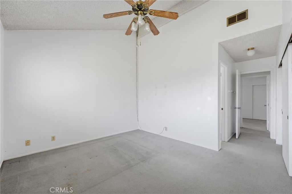 18512 Kamstra Property Photo 13