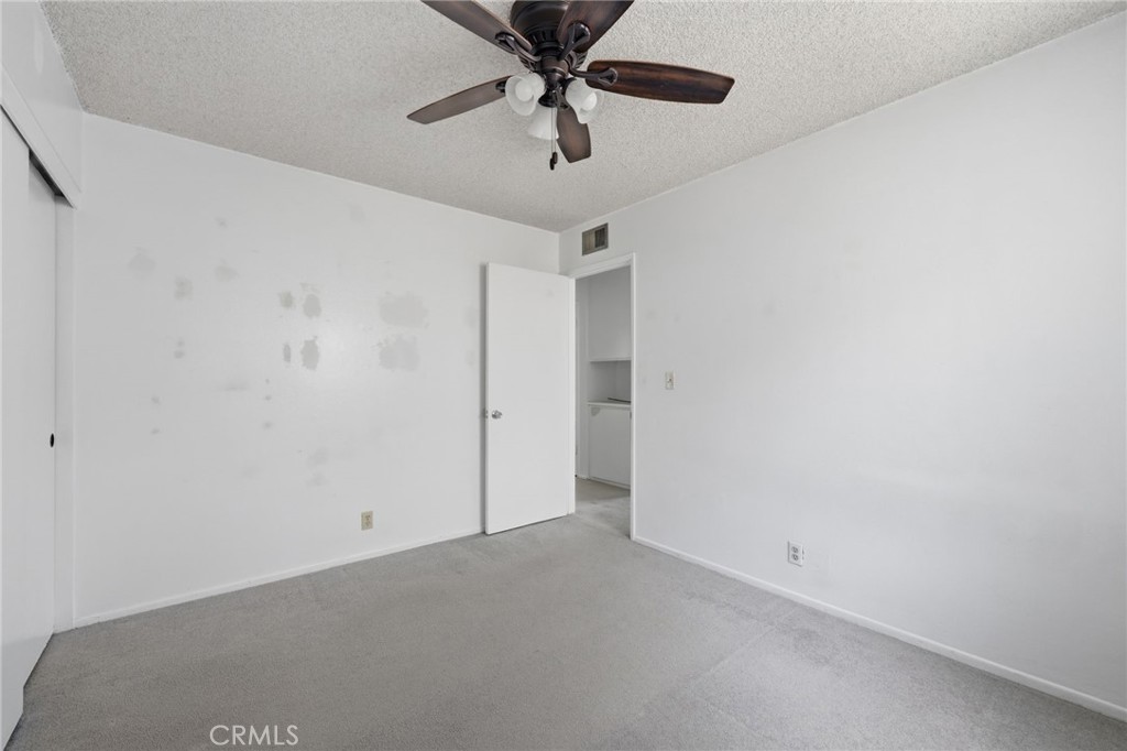 18512 Kamstra Property Photo 19