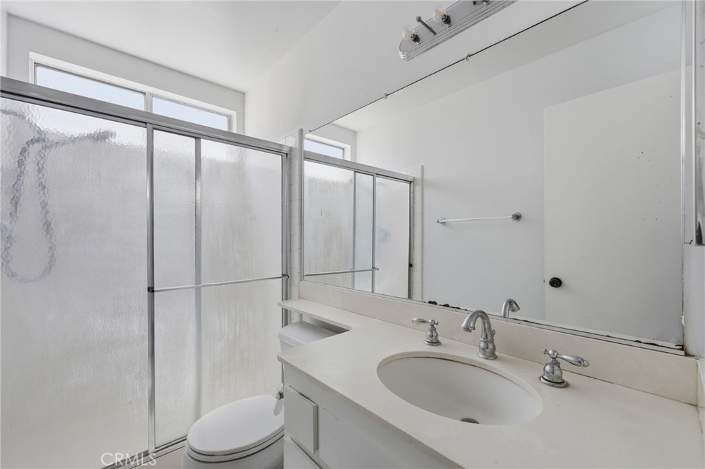 18512 Kamstra Property Photo 20
