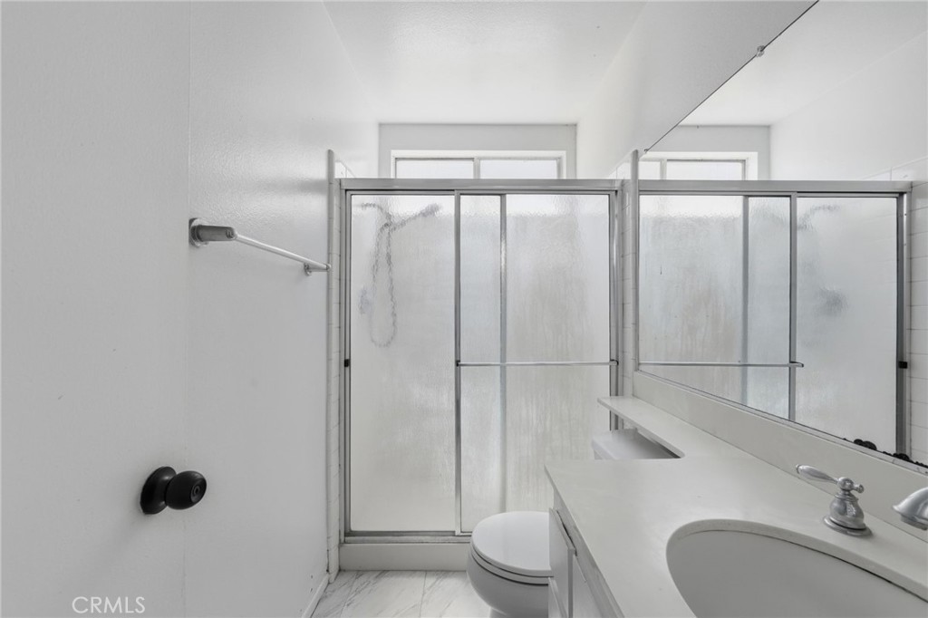 18512 Kamstra Property Photo 21