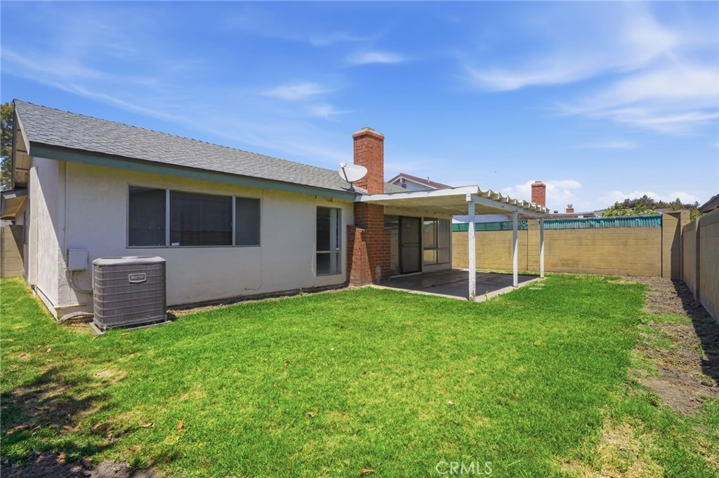 18512 Kamstra Property Photo 24