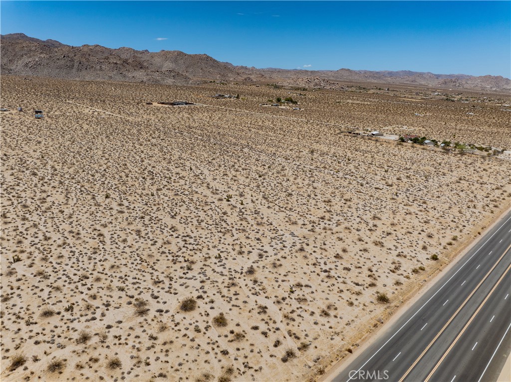 29 Palms Property Photo 8