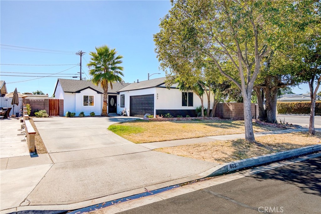603 S Bronwyn Drive Property Photo 37