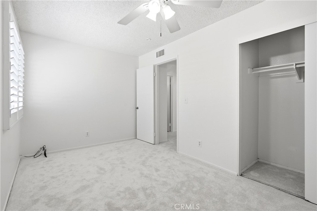 321 W Hermitage Property Photo 25