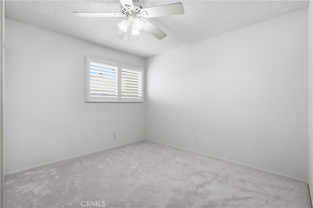 321 W Hermitage Property Photo 26