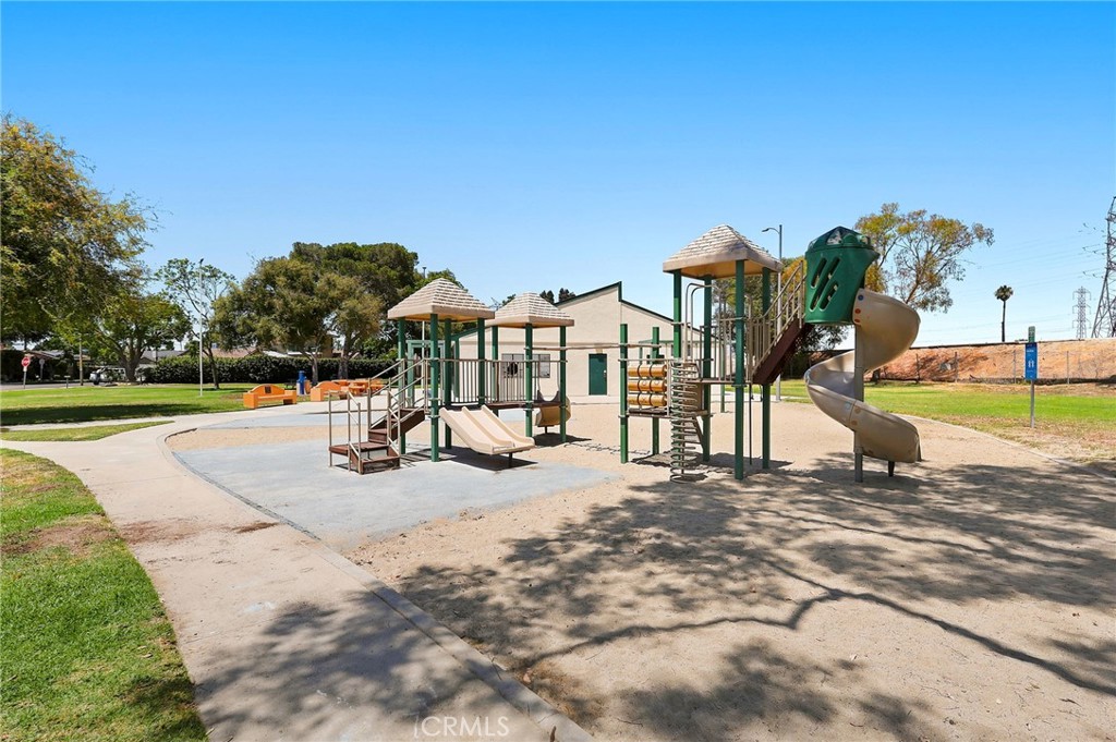 6911 E Septimo Property Photo 69