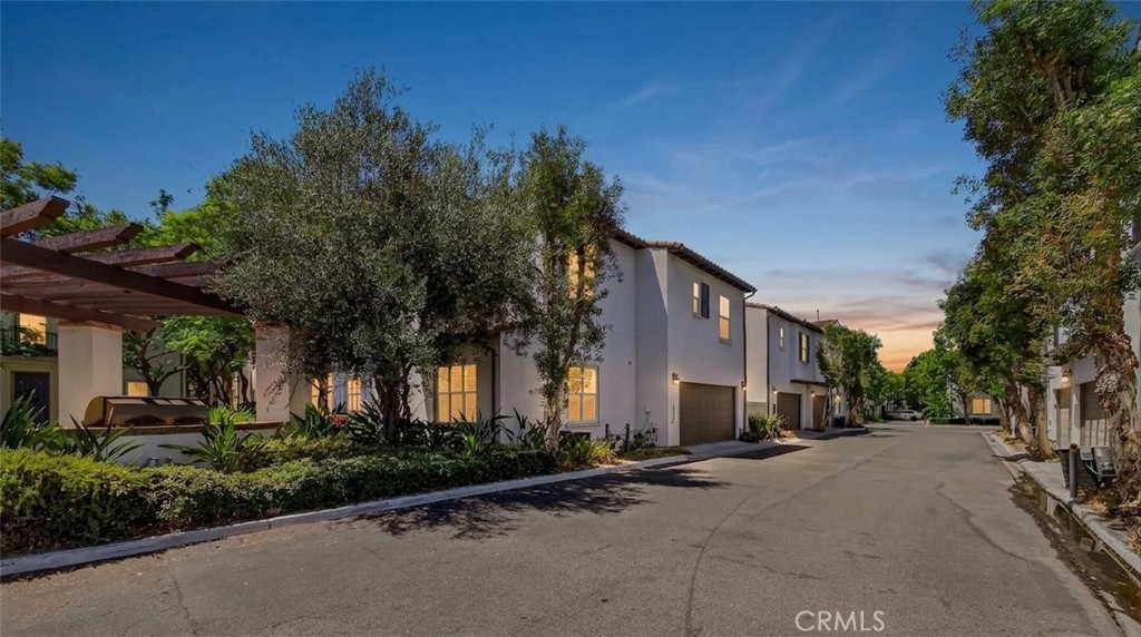 344 N Santa Maria Property Photo 46