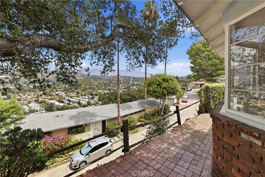 1566 Silverwood Property Photo 46
