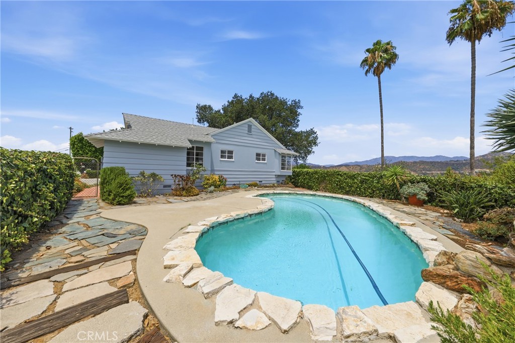 1566 Silverwood Property Photo 50