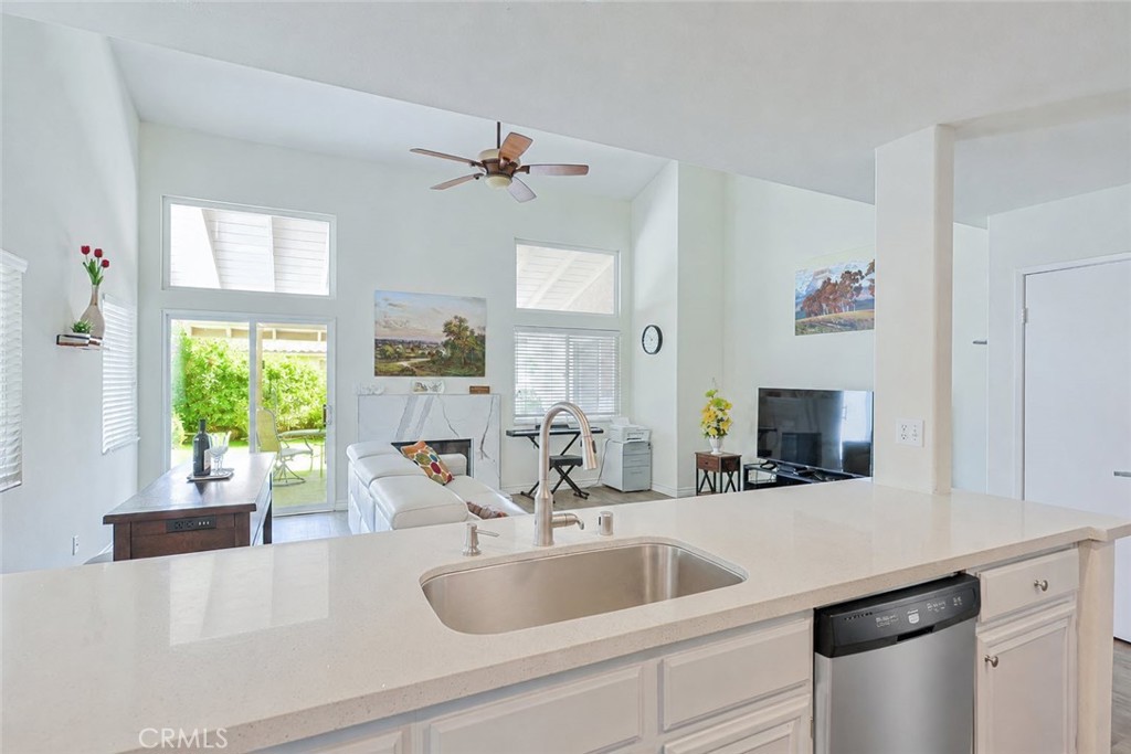 1582 Woodlands Property Photo 13