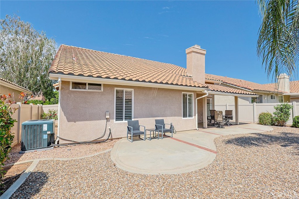 1582 Woodlands Property Photo 22