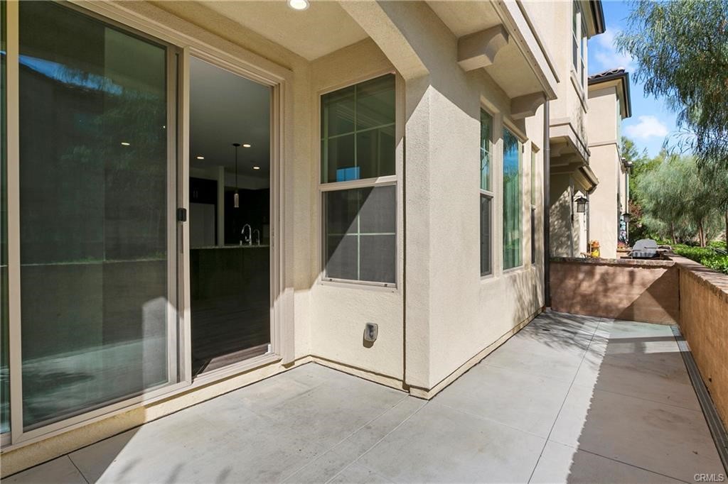 80 Savannah Property Photo 17