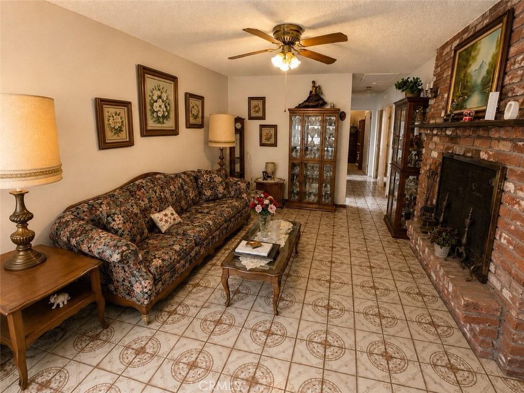 14343 Homeward Street Property Photo 2