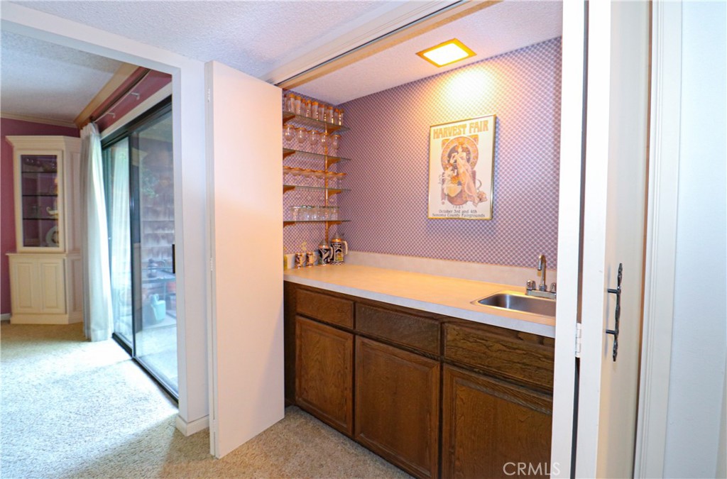 9455 Friendly Woods Property Photo 13